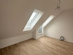 Prodej bytu 2+kk, České Budějovice, Štítného, 90 m2