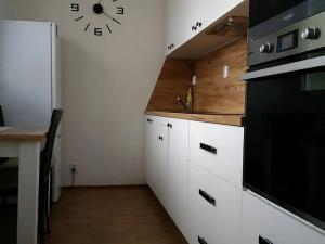 Pronájem bytu 1+1, Brno, Brožíkova, 38 m2