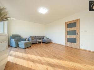 Prodej rodinného domu, Smečno, Za Školou, 131 m2