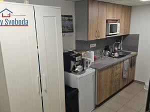 Pronájem kanceláře, Frýdek-Místek, Potoční, 121 m2