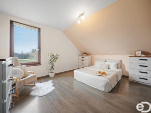 Prodej rodinného domu, Hněvčeves, 202 m2