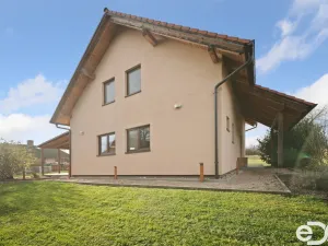 Prodej rodinného domu, Hněvčeves, 202 m2