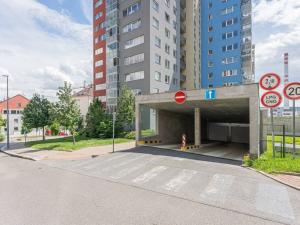 Pronájem bytu 1+kk, Praha - Michle, V dolině, 42 m2