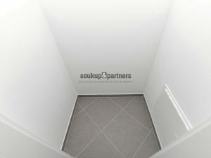 Pronájem bytu 2+kk, Praha - Prosek, Čakovická, 52 m2