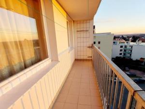 Pronájem bytu 2+kk, Praha, U pramene, 50 m2