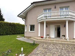 Prodej rodinného domu, Praha - Újezd nad Lesy, Hulická, 320 m2