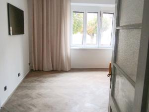 Pronájem bytu 2+1, Znojmo, Hálkova, 64 m2