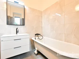 Pronájem bytu 2+1, Znojmo, Hálkova, 64 m2