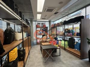 Pronájem obchodního prostoru, Rožnov pod Radhoštěm, Nádražní, 72 m2