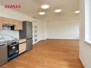 Pronájem bytu 4+kk, Úhonice, Otakara Kádnera, 111 m2