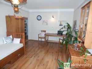 Prodej bytu 2+1, Chomutov, Bezručova, 60 m2