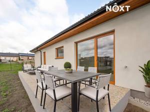 Prodej rodinného domu, Králův Dvůr, Na Vyhlídce, 107 m2