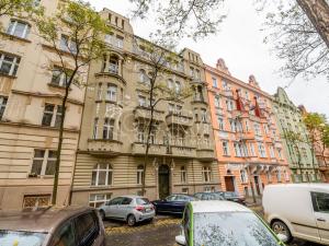 Pronájem bytu 2+kk, Praha, Mánesova, 55 m2