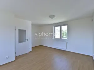 Pronájem vily, Průhonice, Pod Valem II., 335 m2