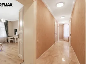 Pronájem bytu 3+1, Karlovy Vary, Dr. Davida Bechera, 130 m2