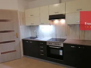 Prodej bytu 3+1, Teplice - Trnovany, Antonína Sochora, 71 m2