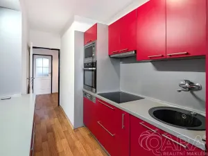 Prodej bytu 3+1, Praha, Svépomoci, 89 m2