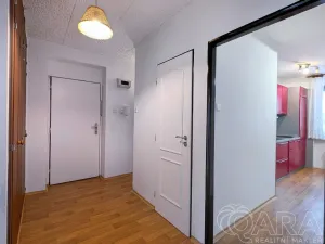 Prodej bytu 3+1, Praha, Svépomoci, 89 m2