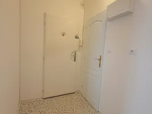 Pronájem kanceláře, Praha - Bubeneč, Nad Královskou oborou, 65 m2