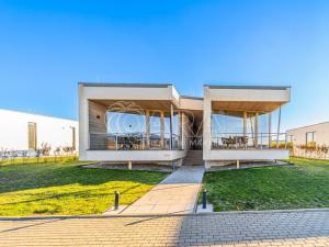 Prodej bytu 2+kk, Mladé Buky, 52 m2