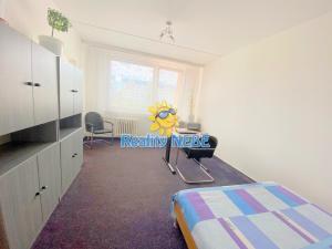 Pronájem bytu 1+1, Praha - Hostivař, Tesaříkova, 30 m2