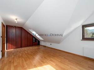 Prodej rodinného domu, Malenovice, 356 m2