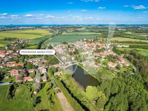 Prodej komerční nemovitosti, Přelíc, 460 m2