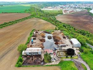 Prodej komerčního pozemku, Štětí, 43932 m2