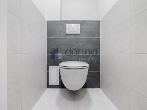 Pronájem bytu 1+1, Praha, Na mokřině, 40 m2