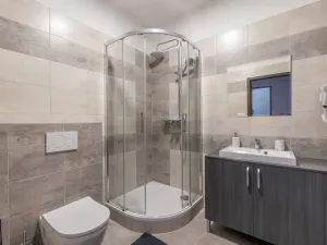 Pronájem bytu 1+kk, Ústí nad Labem - Střekov, Žukovova, 32 m2