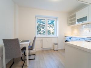 Pronájem bytu 1+1, Chvaletice, Obránců míru, 30 m2