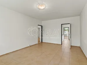 Prodej bytu 4+1, Praha - Chodov, Hněvkovského, 82 m2