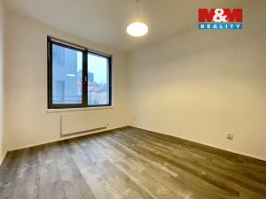 Pronájem bytu 3+kk, Praha - Košíře, Hlaváčkova, 73 m2