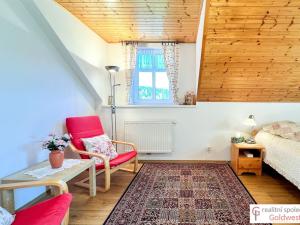 Prodej rodinného domu, Cvikov - Naděje, 210 m2