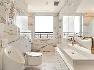 Prodej bytu 4+1, Praha - Stodůlky, Petržílkova, 228 m2