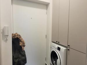 Pronájem bytu 1+kk, Praha - Strašnice, Strančická, 24 m2