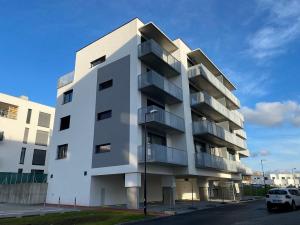 Pronájem bytu 3+kk, Brno - Sadová, Kumpoštova, 152 m2