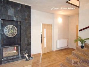 Prodej rodinného domu, Krmelín, 268 m2