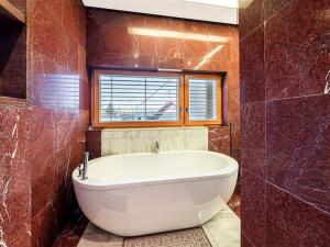 Pronájem rodinného domu, Praha - Chodov, 250 m2