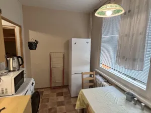 Pronájem bytu 1+1, Hradec Králové, Suchého, 34 m2