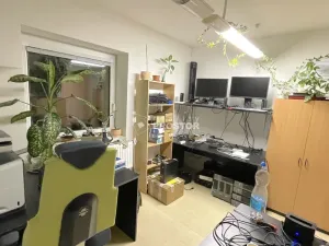 Pronájem kanceláře, Jirny, Tovární, 240 m2