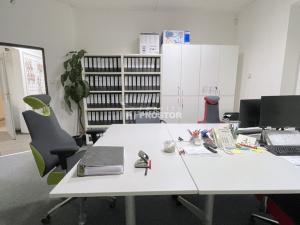 Pronájem obchodního prostoru, Jirny, Tovární, 631 m2