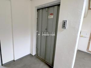 Pronájem obchodního prostoru, Jirny, Tovární, 631 m2