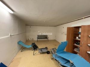 Pronájem obchodního prostoru, Jirny, Tovární, 631 m2