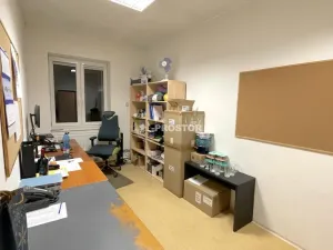 Pronájem obchodního prostoru, Jirny, Tovární, 506 m2