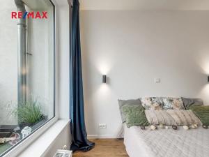 Pronájem bytu 2+kk, Praha - Vysočany, Pod Harfou, 55 m2