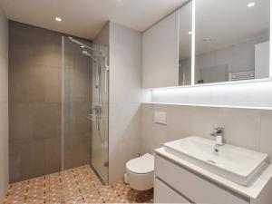 Pronájem bytu 2+kk, Praha - Holešovice, U průhonu, 44 m2