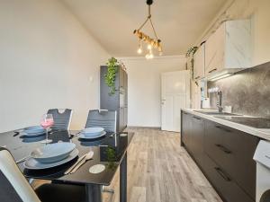 Prodej bytu 3+1, Pardubice - Zelené Předměstí, náměstí Čs. legií, 107 m2