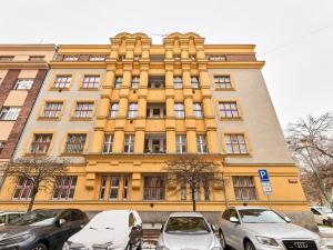 Prodej bytu 3+1, Pardubice - Zelené Předměstí, náměstí Čs. legií, 107 m2