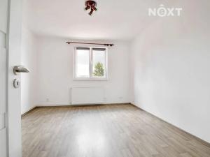 Pronájem bytu 1+kk, Žatec, Sládkova, 25 m2